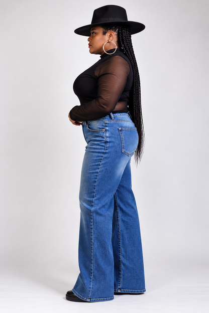HOLLEY MID RISE JEANS