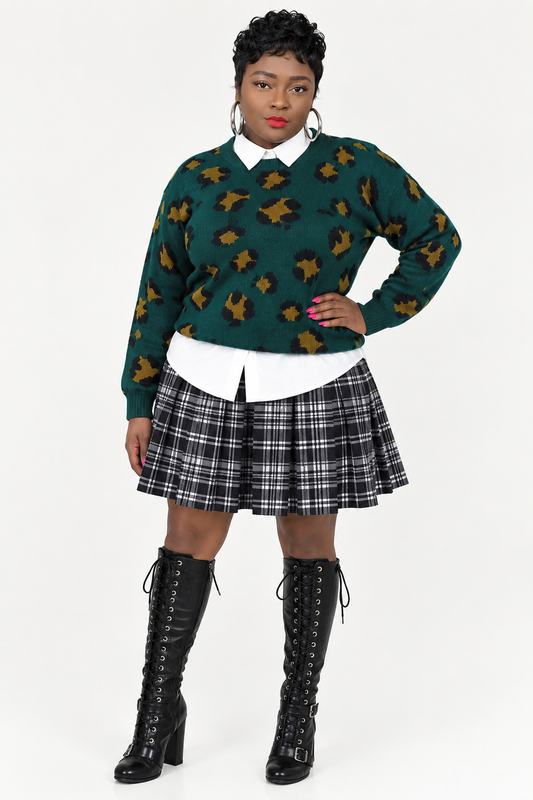 LYNIECE SWEATER