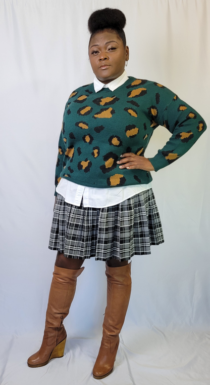 LYNIECE SWEATER